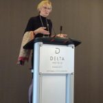 Andrea Matoušková na konferenci v kanadské Ottawě