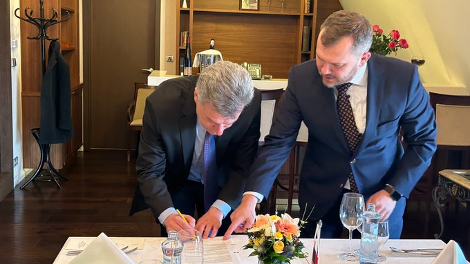 Podpis Memoranda o porozumění a spolupráci mezi Ministerstvem spravedlnosti České republiky a Ministerstvom spravodlivosti Slovenskej republiky