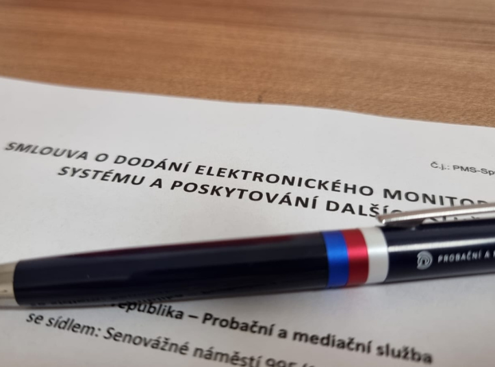 Probační a mediační služba uzavřela smlouvu na dodávku elektronického monitorovacího systému pro trestní justici II